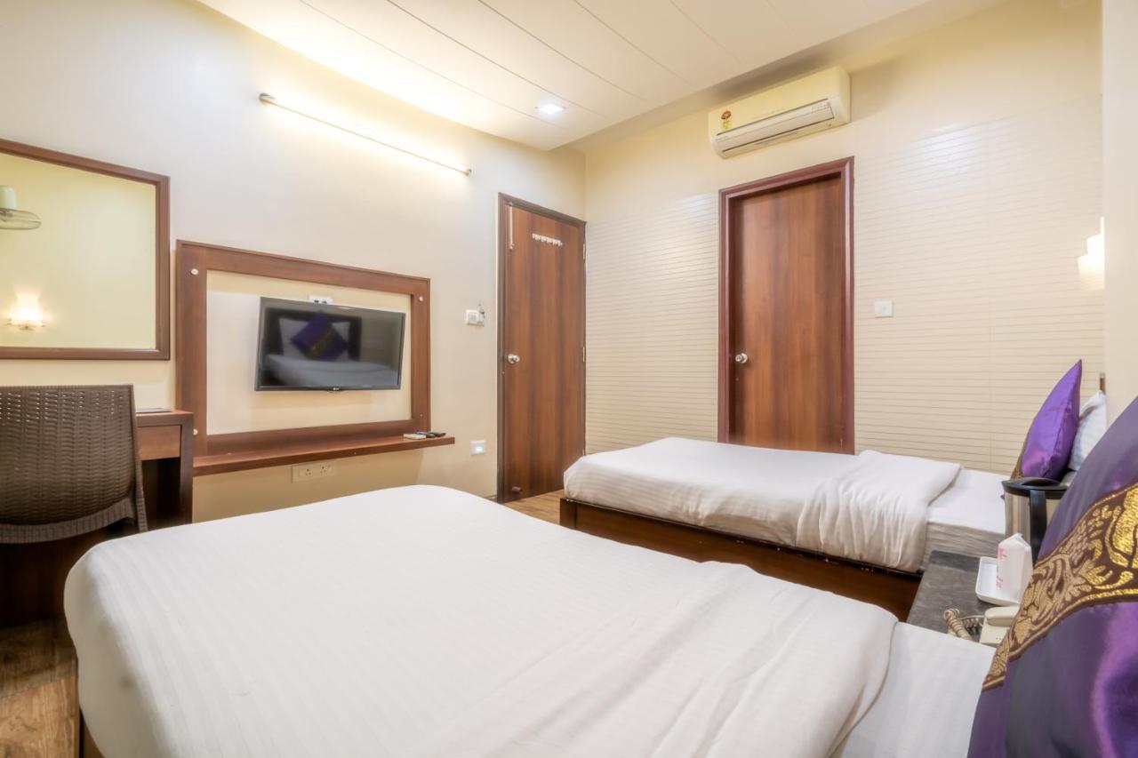 Hotel Sunday Inn Джайпур Екстериор снимка