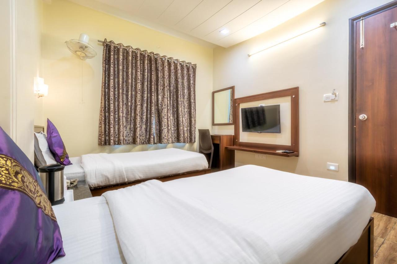 Hotel Sunday Inn Джайпур Екстериор снимка